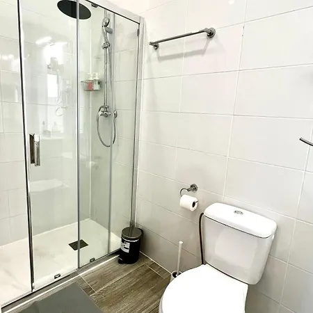 Apartamento Bernardim Ribeiro - 2ª Andar *
