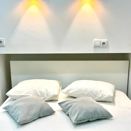 Apartamento Bernardim Ribeiro - 2ª Andar Ubytování v soukromí