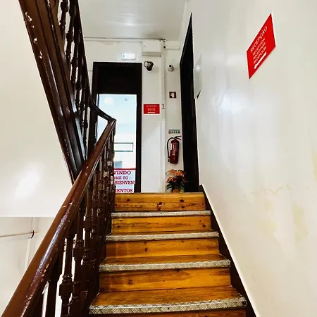 Apartamento Bernardim Ribeiro - 2ª Andar Privat bolig Lisboa