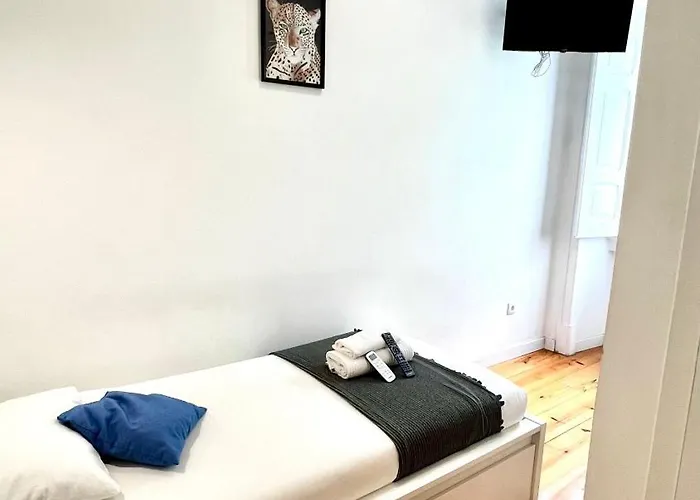 Pansiyon Apartamento Bernardim Ribeiro - 2ª Andar