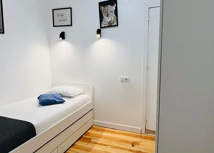 Bernardim Ribeiro - 2ª Andar *