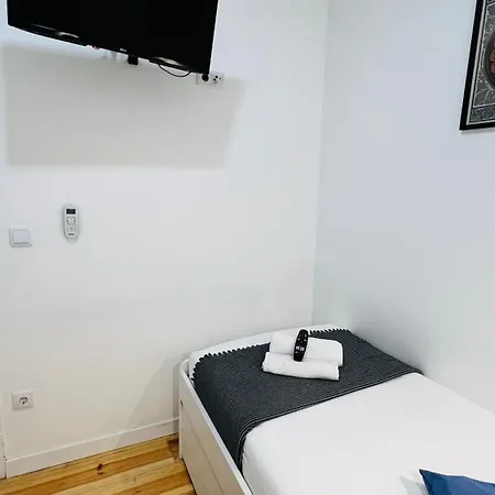 בית אירוח Apartamento Bernardim Ribeiro - 2ª Andar *